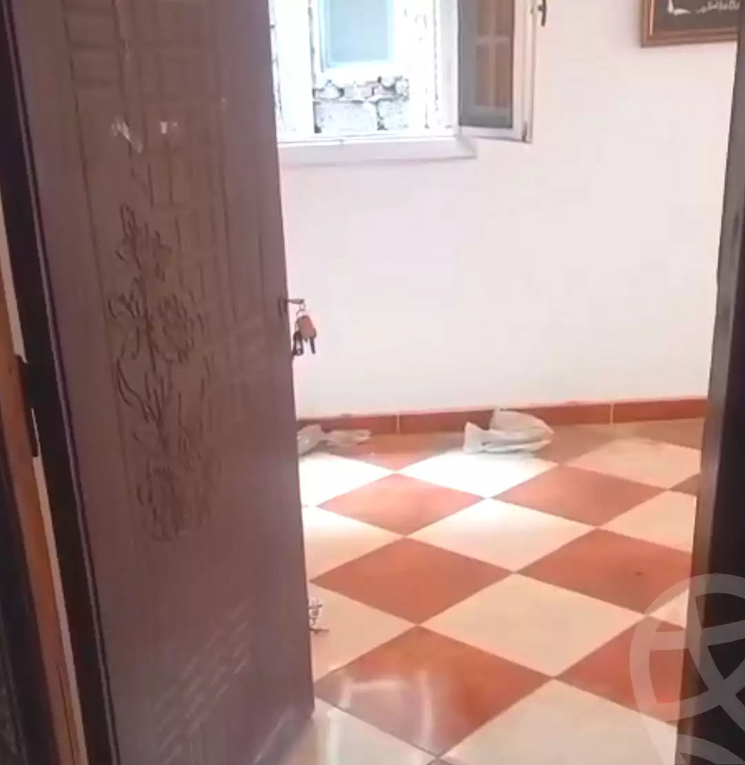https://aqarmap.com.eg/ar/listing/6998221-for-sale-alexandria-sydy-bshr-sydy-bshr-bhry-gamal-abd-el-nasir-st
