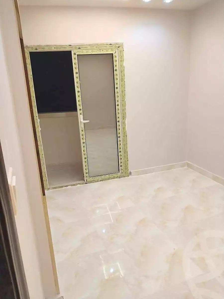 https://aqarmap.com.eg/ar/listing/6998237-for-sale-alexandria-sydy-bshr-sydy-bshr-bhry-mohammed-youssef-ghaly-st