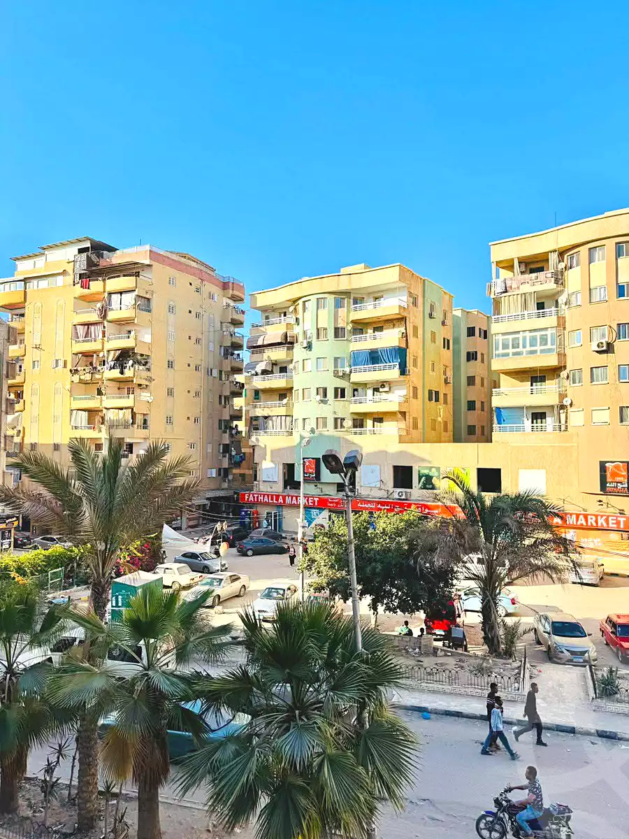 https://aqarmap.com.eg/ar/listing/6998503-for-sale-alexandria-al-agamy-shataa-el-nakheel