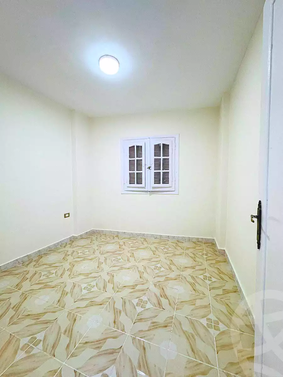 https://aqarmap.com.eg/ar/listing/6998503-for-sale-alexandria-al-agamy-shataa-el-nakheel