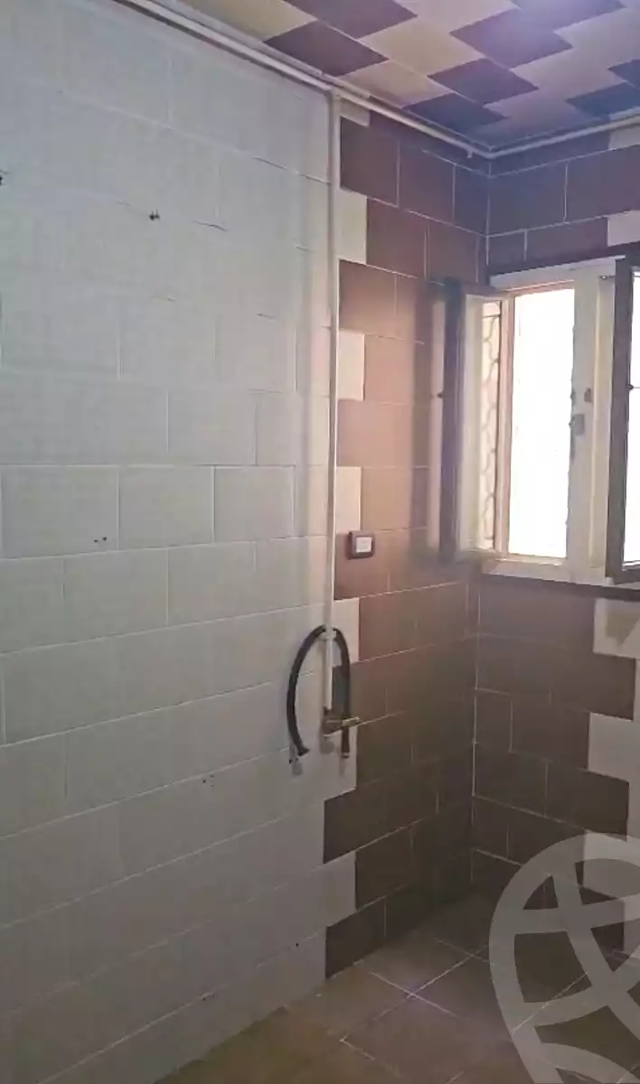 https://aqarmap.com.eg/en/listing/6998868-for-rent-alexandria-al-agamy-lbytsh-ain-shams-st