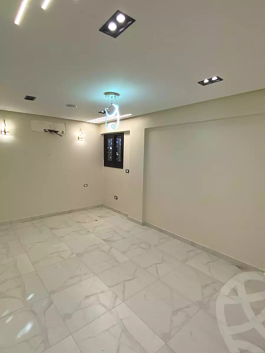 https://aqarmap.com.eg/en/listing/6998908-for-sale-alexandria-al-agamy-lbytsh-bianchiii