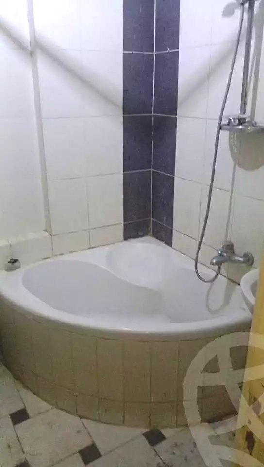 https://aqarmap.com.eg/en/listing/6998781-for-rent-alexandria-lsywf