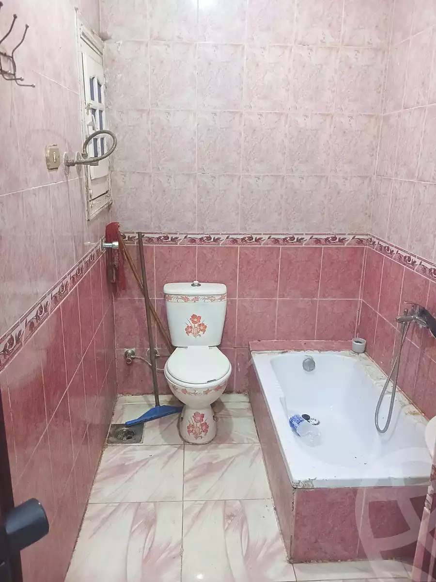 https://aqarmap.com.eg/ar/listing/6998778-for-sale-alexandria-al-agamy-el-hanouvel