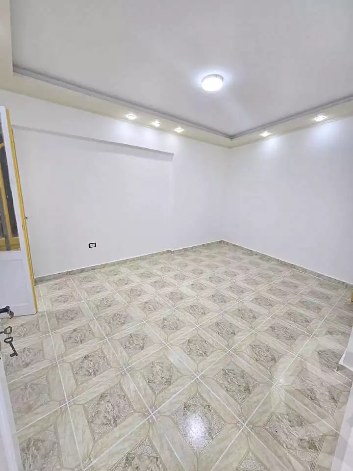 https://aqarmap.com.eg/ar/listing/6998758-for-sale-alexandria-al-agamy-shataa-el-nakheel