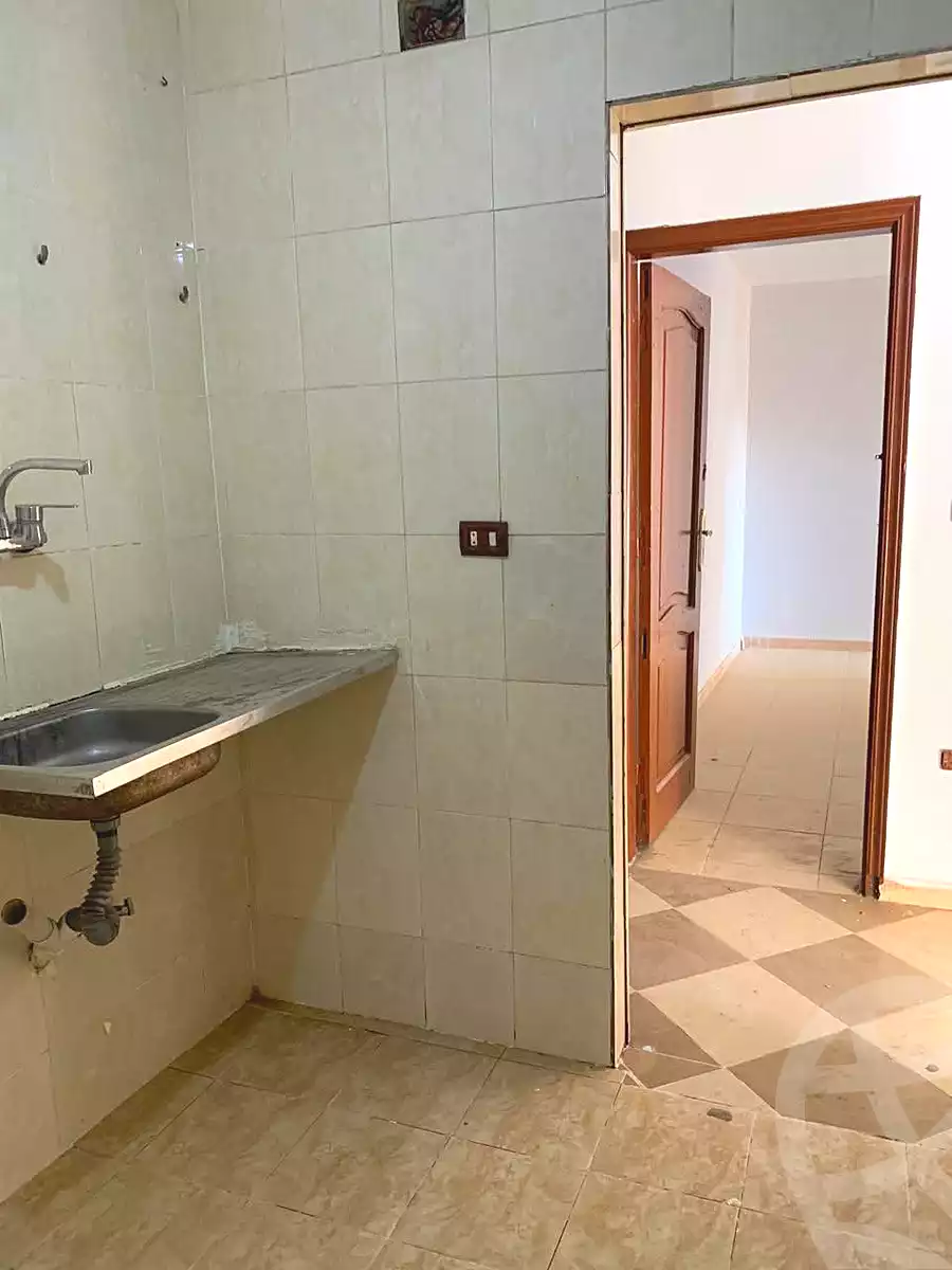 https://aqarmap.com.eg/ar/listing/6999841-for-rent-cairo-faisal-el-tawabeq-el-shaheed-ahmed-hamdy-st