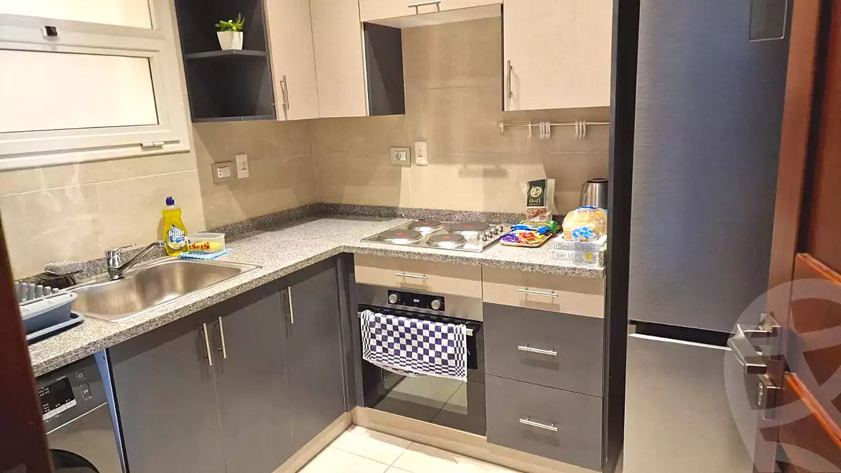 https://aqarmap.com.eg/en/listing/6999848-for-rent-cairo-new-cairo-compounds-hyde-park-centre-ville-hyde-park