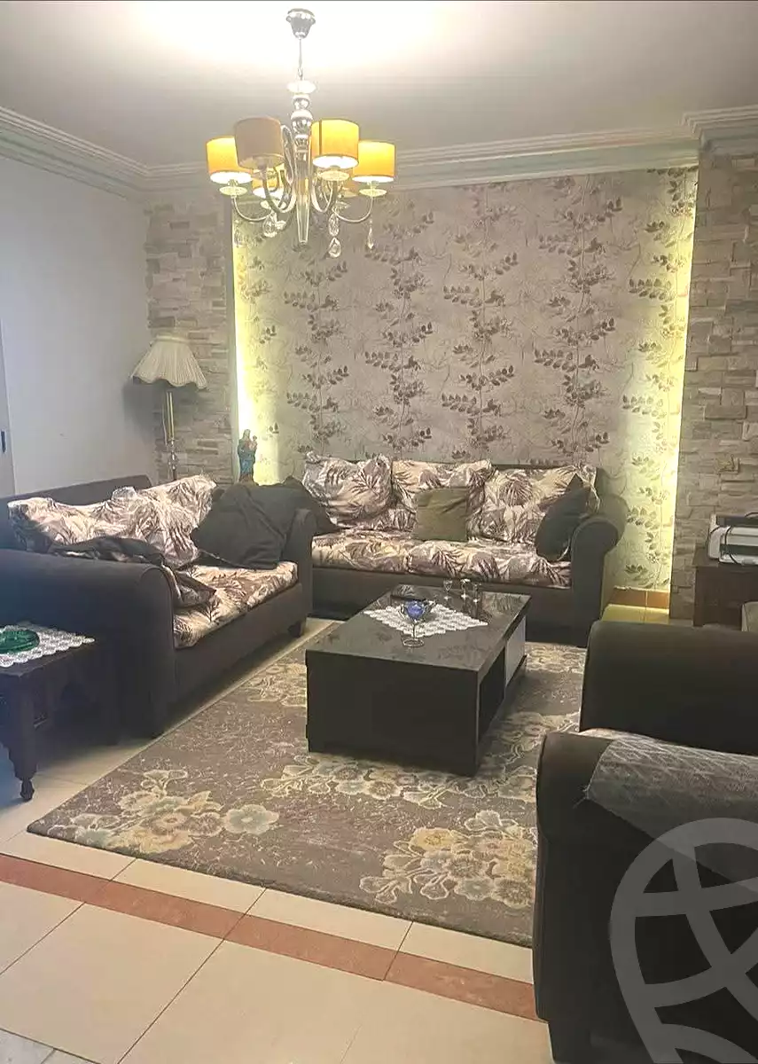 https://aqarmap.com.eg/en/listing/6999892-for-sale-cairo-shoubra-el-sahel-shobra-st