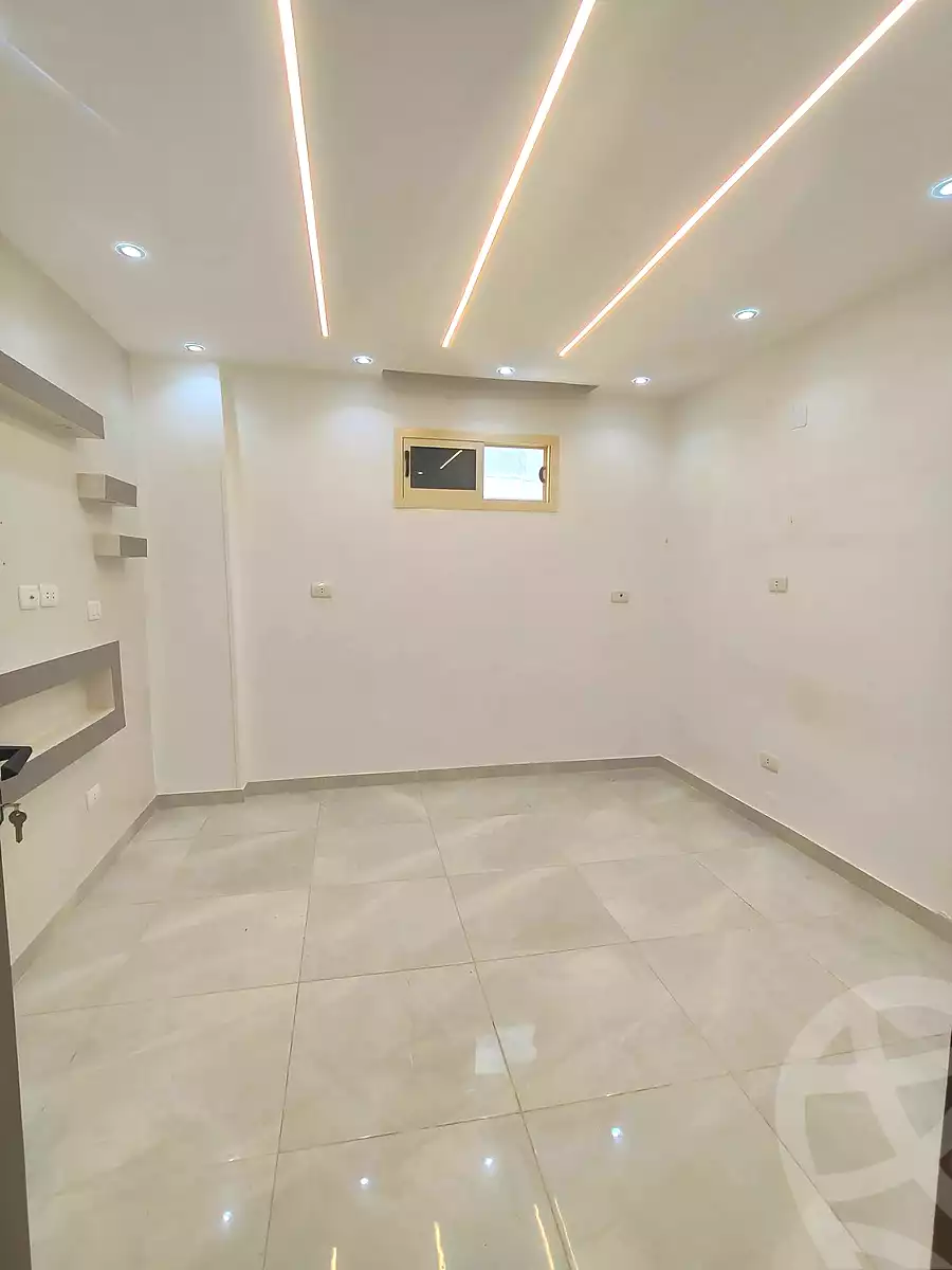 https://aqarmap.com.eg/ar/listing/7000048-for-sale-alexandria-miami-mahmoud-el-isawy-st