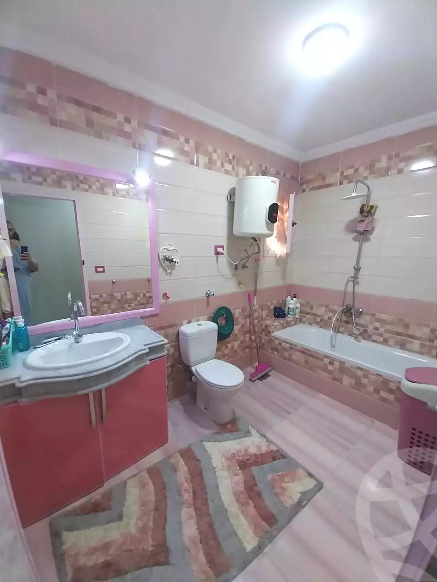 https://aqarmap.com.eg/ar/listing/7000059-for-sale-alexandria-sydy-bshr-sydy-bshr-bhry-shr-khld-bn-lwlyd