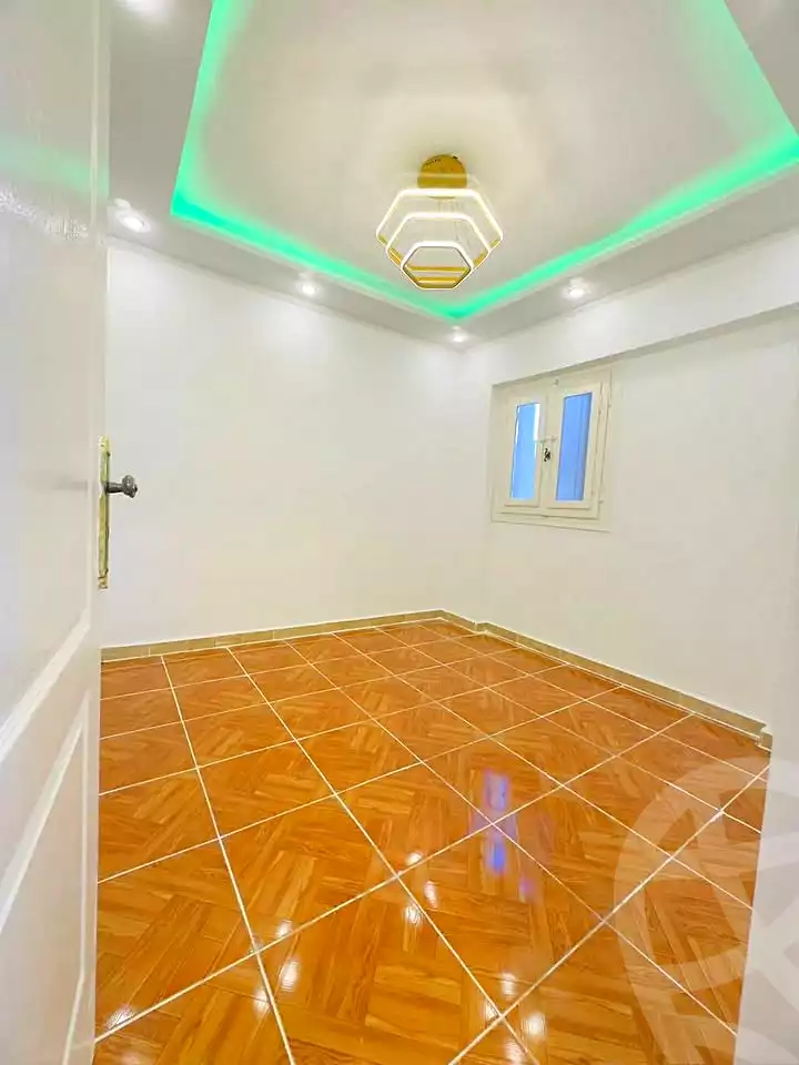 https://aqarmap.com.eg/ar/listing/7000068-for-sale-alexandria-al-agamy-shataa-el-nakheel