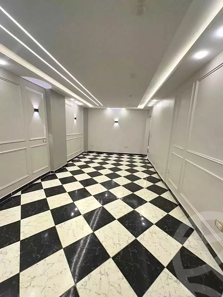 https://aqarmap.com.eg/ar/listing/7000248-for-sale-alexandria-miami-mahmoud-el-isawy-st