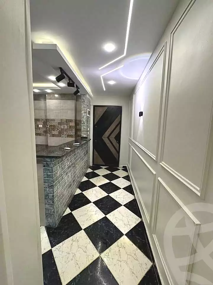 https://aqarmap.com.eg/en/listing/7000251-for-rent-alexandria-bw-qyr-street-25