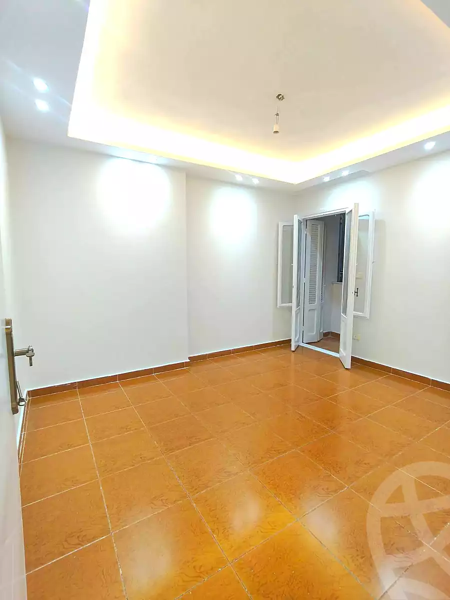 https://aqarmap.com.eg/en/listing/7000253-for-sale-alexandria-miami-45-street