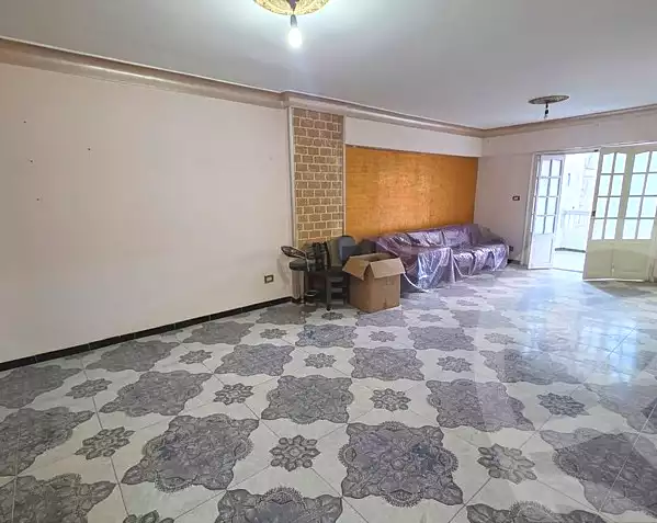 https://aqarmap.com.eg/ar/listing/7000287-for-sale-alexandria-sydy-bshr-sydy-bshr-bhry-shr-mhmwd-l-yswy