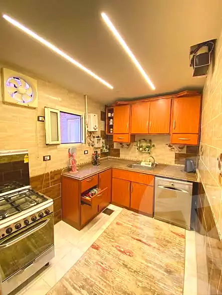 https://aqarmap.com.eg/ar/listing/7000299-for-sale-alexandria-al-agamy-lbytsh-qased-kareem-st