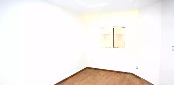 https://aqarmap.com.eg/en/listing/7000626-for-sale-alexandria-camp-cesar-el-gaish-rd