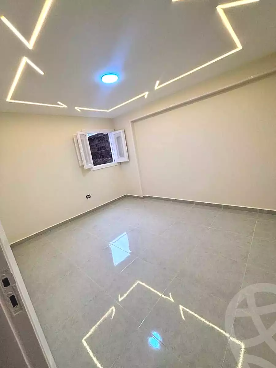 https://aqarmap.com.eg/en/listing/7000677-for-sale-alexandria-sydy-bshr-sydy-bshr-bhry-amr-el-nogomy-st