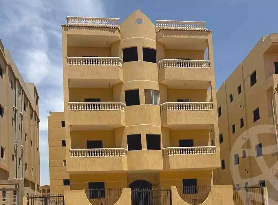 https://aqarmap.com.eg/ar/listing/7000801-for-sale-cairo-badr-city-hai-el-ashgar-featured-neighborhood