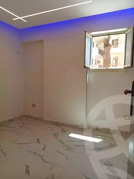 https://aqarmap.com.eg/ar/listing/7000864-for-sale-alexandria-el-asafra-l-sfr-bhry