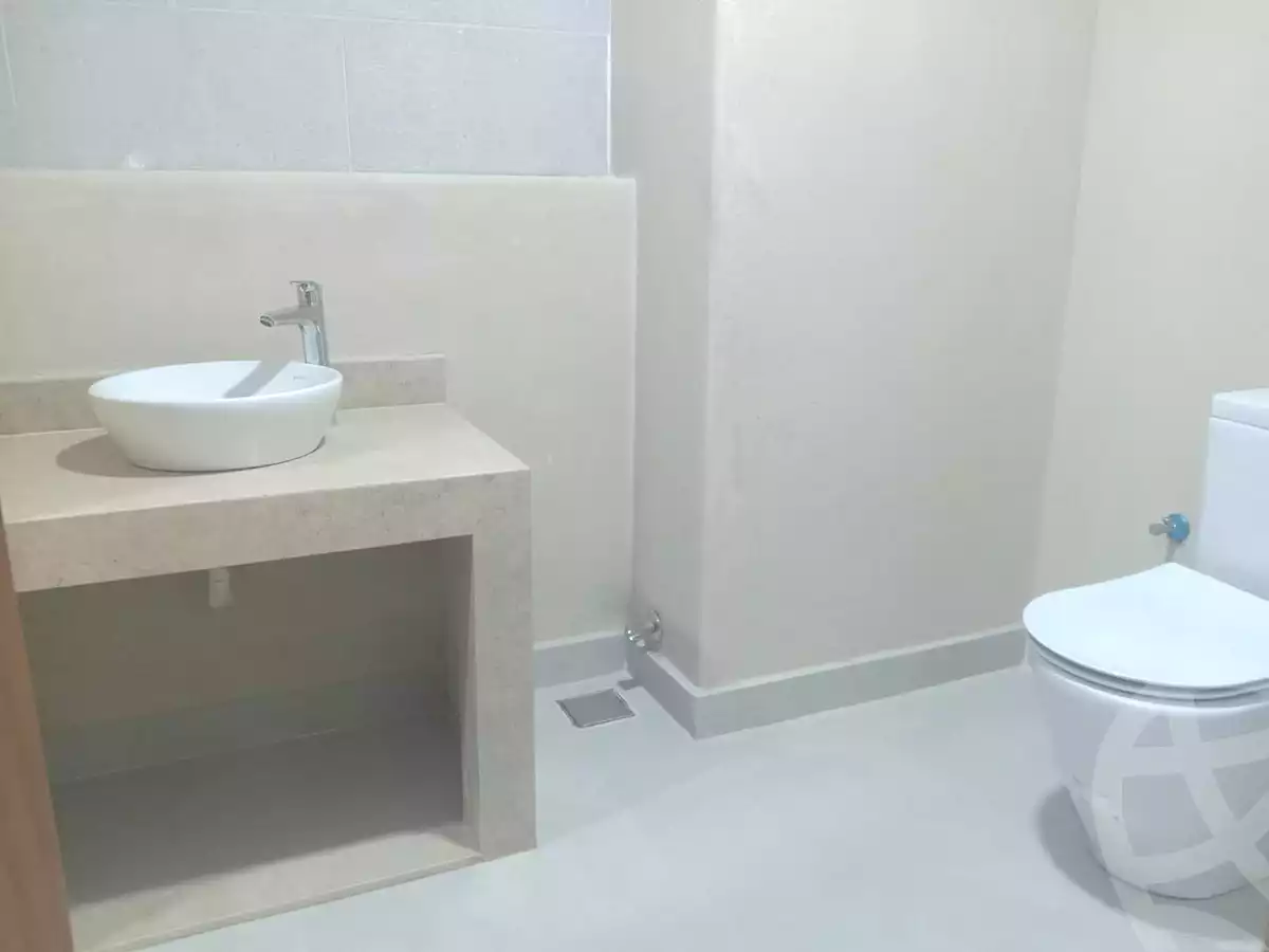 استوديو بغرفة نوم واحدة في ناديرا، صورة ١٠ من ١١
