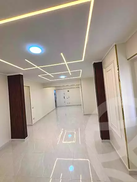 https://aqarmap.com.eg/ar/listing/7000914-for-sale-alexandria-sydy-bshr-sydy-bshr-bhry-shr-mhmwd-l-yswy