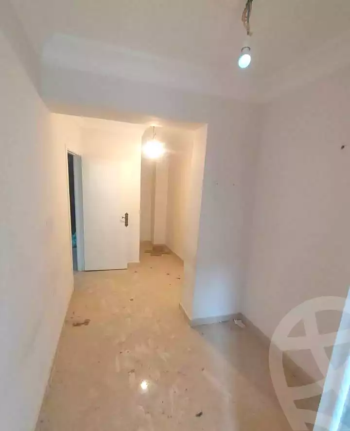 https://aqarmap.com.eg/en/listing/7000946-for-sale-alexandria-lsywf-el-falki