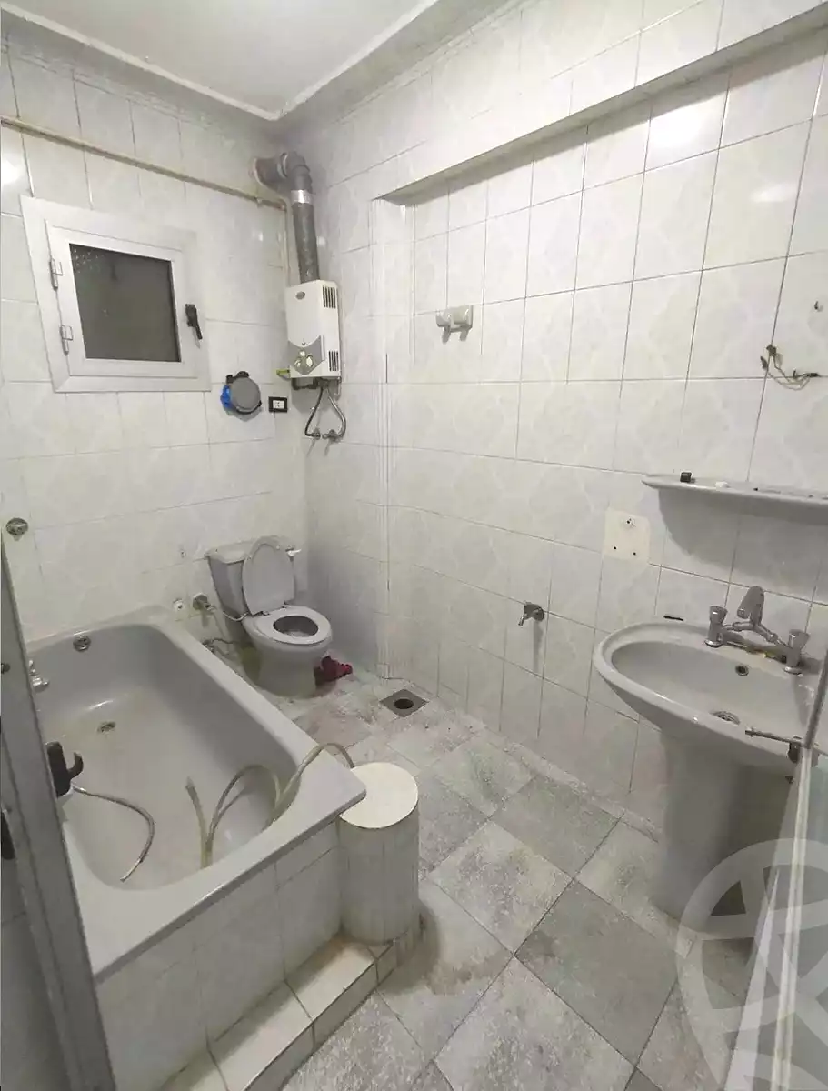 https://aqarmap.com.eg/en/listing/7001005-for-sale-alexandria-fyktwry-shr-jml-bd-lnsr