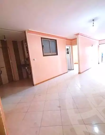 https://aqarmap.com.eg/ar/listing/7001110-for-rent-alexandria-el-asafra-l-sfr-bhry