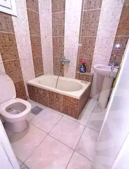 https://aqarmap.com.eg/ar/listing/7001110-for-rent-alexandria-el-asafra-l-sfr-bhry