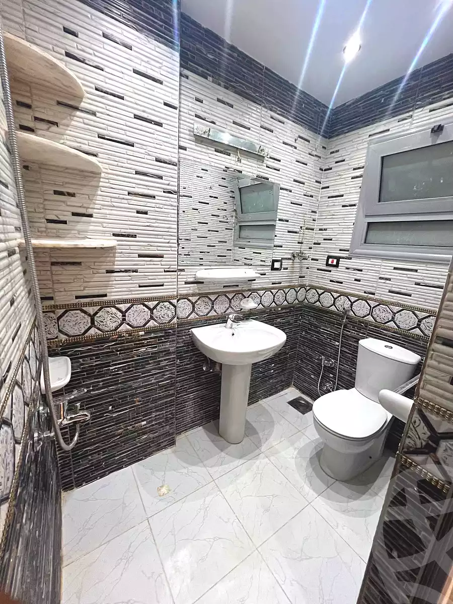 https://aqarmap.com.eg/ar/listing/7001162-for-sale-alexandria-al-agamy-lbytsh