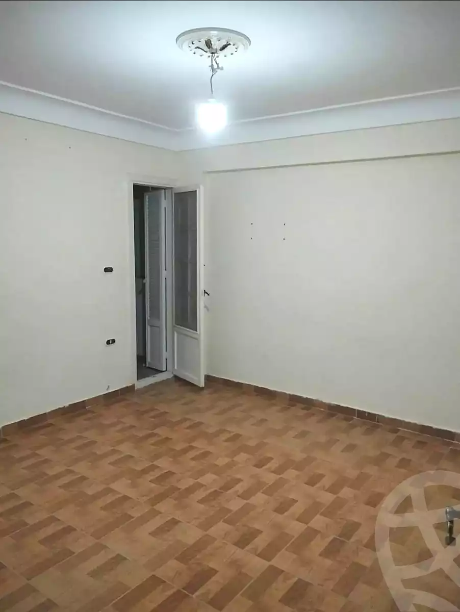https://aqarmap.com.eg/ar/listing/7001457-for-rent-alexandria-al-agamy-el-kilo-21