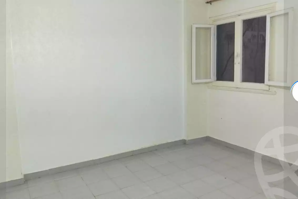 https://aqarmap.com.eg/ar/listing/7001510-for-rent-alexandria-al-agamy-shataa-el-nakheel