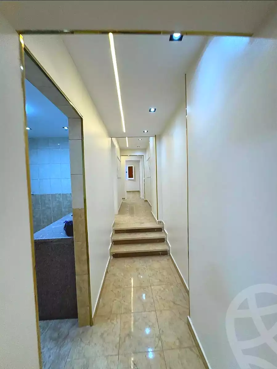 https://aqarmap.com.eg/ar/listing/7001622-for-sale-alexandria-sydy-bshr-sydy-bshr-bhry-shr-mhmwd-l-yswy