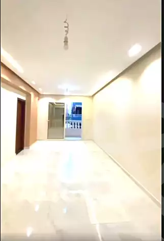https://aqarmap.com.eg/en/listing/7001669-for-sale-cairo-helwan-hadayek-helwan-el-eshrein-st