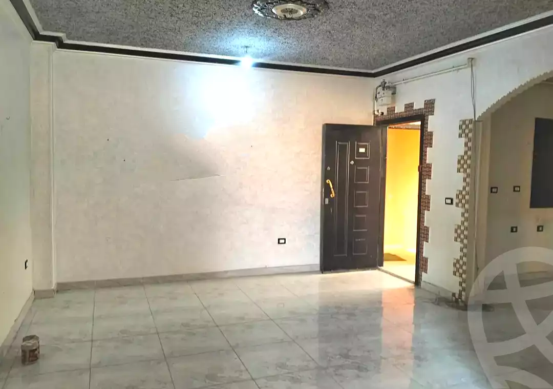 https://aqarmap.com.eg/en/listing/7001896-for-sale-cairo-15th-of-may-family-housing