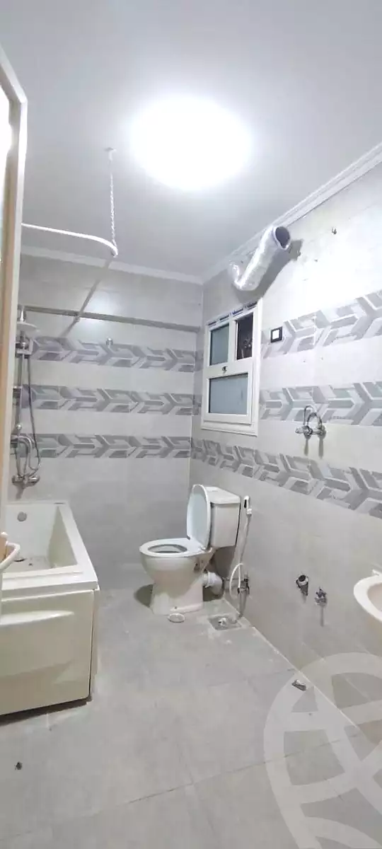 https://aqarmap.com.eg/en/listing/7001940-for-sale-cairo-elnozha-Streettt-27