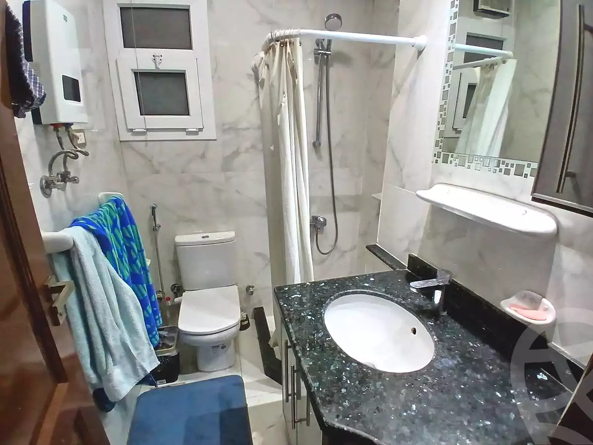 https://aqarmap.com.eg/en/listing/7001981-for-sale-alexandria-camp-cesar-el-gaish-rd