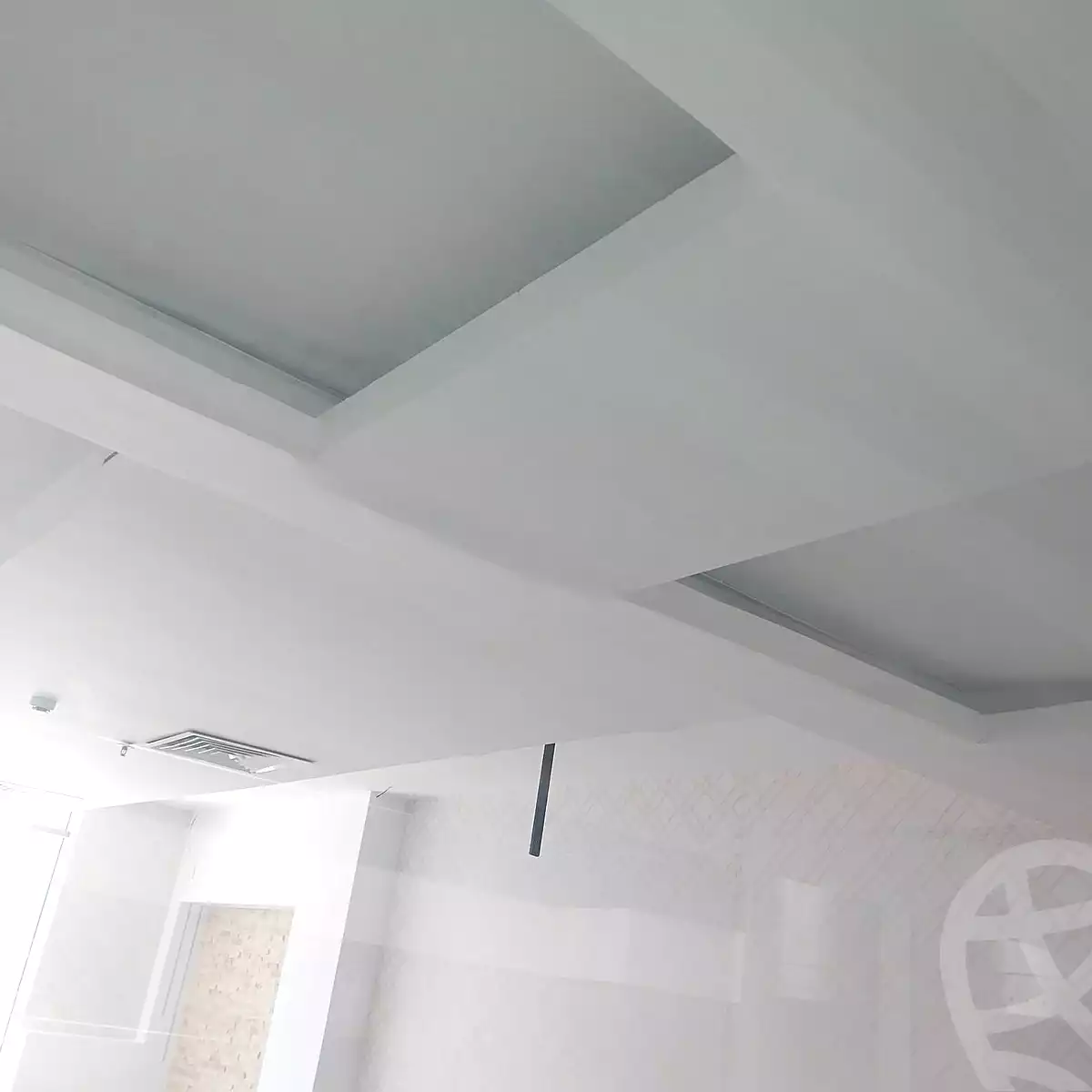 https://aqarmap.com.eg/ar/listing/7002090-for-rent-cairo-new-cairo-compounds-3-skies-mall