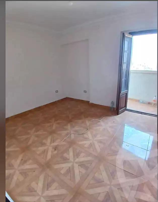 https://aqarmap.com.eg/ar/listing/7002222-for-sale-alexandria-el-asafra-seyam-st