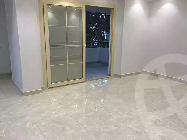 https://aqarmap.com.eg/ar/listing/7002252-for-sale-cairo-mokattam-lhdb-l-ly