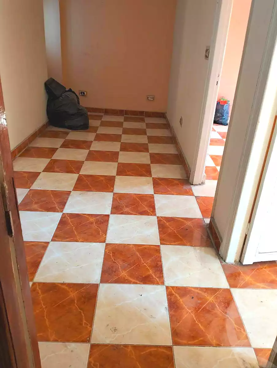 https://aqarmap.com.eg/ar/listing/7002382-for-rent-alexandria-el-mandara-shr-mlk-hfny