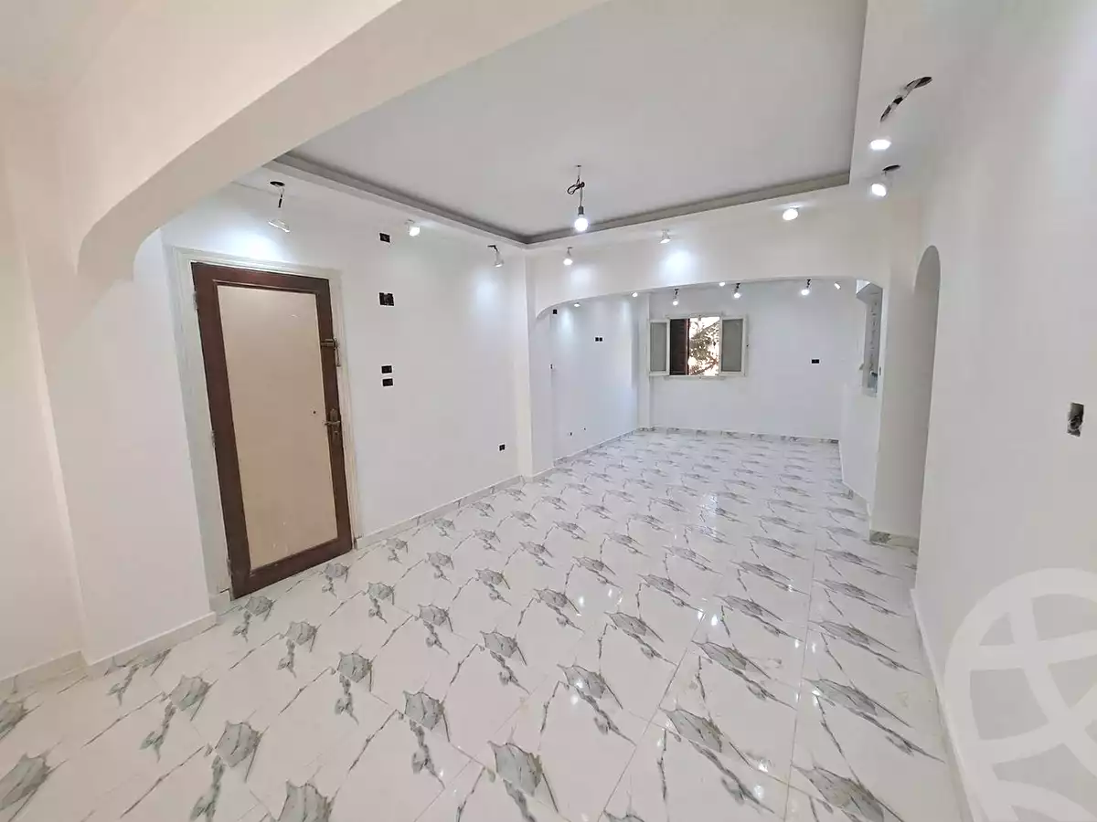 https://aqarmap.com.eg/en/listing/7002625-for-sale-cairo-15th-of-may-mjwr-31