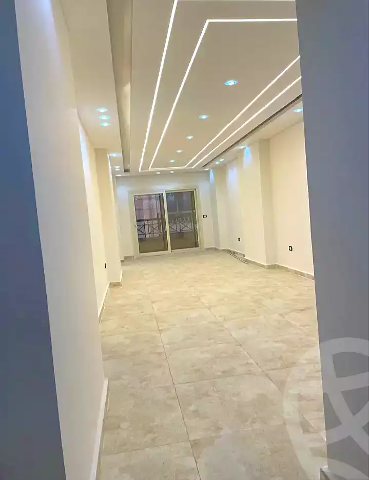 https://aqarmap.com.eg/ar/listing/7002761-for-sale-alexandria-al-agamy-lbytsh-bianchiii