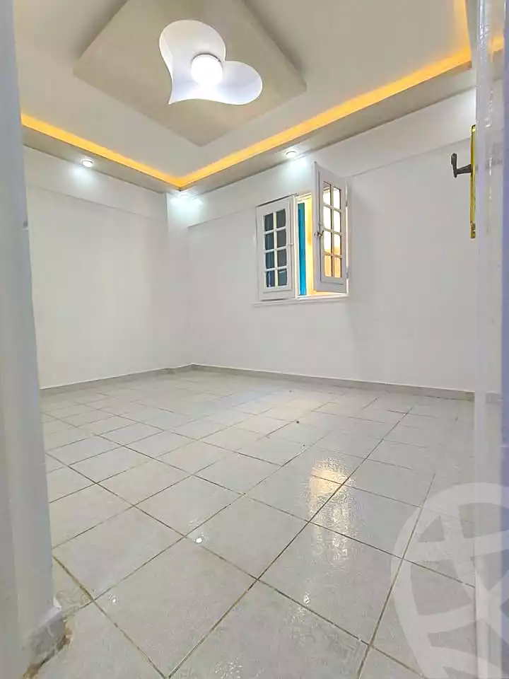 https://aqarmap.com.eg/ar/listing/7002916-for-sale-alexandria-al-agamy-shataa-el-nakheel