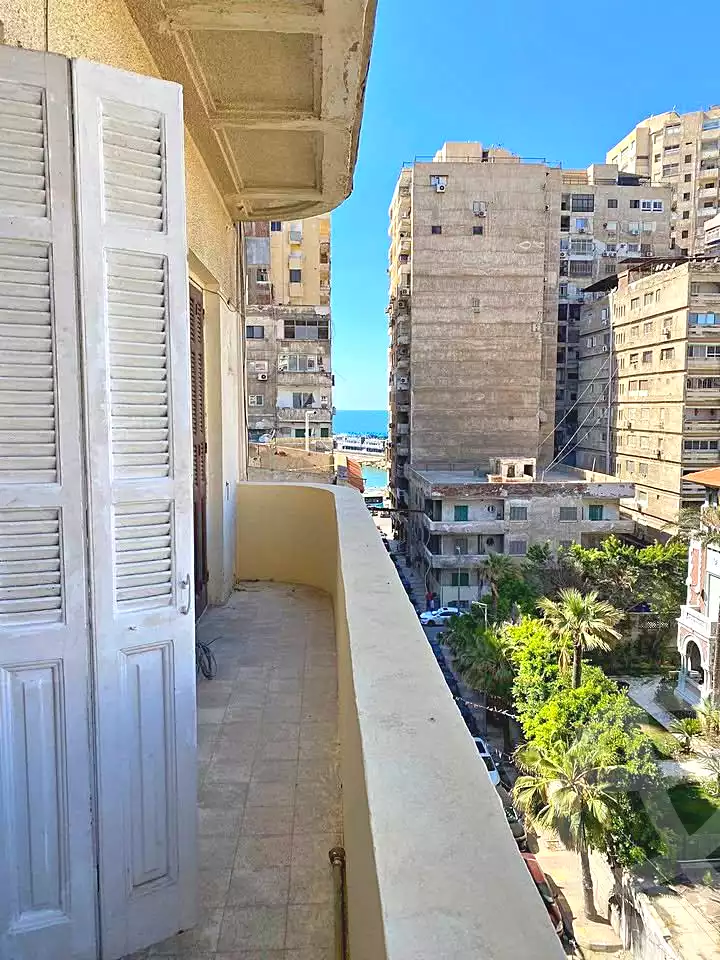 https://aqarmap.com.eg/en/listing/7002941-for-rent-alexandria-glim