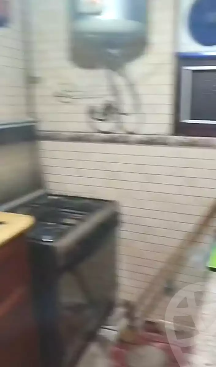 https://aqarmap.com.eg/en/listing/7003081-for-sale-alexandria-al-agamy-el-hanouvel-yathreb-st