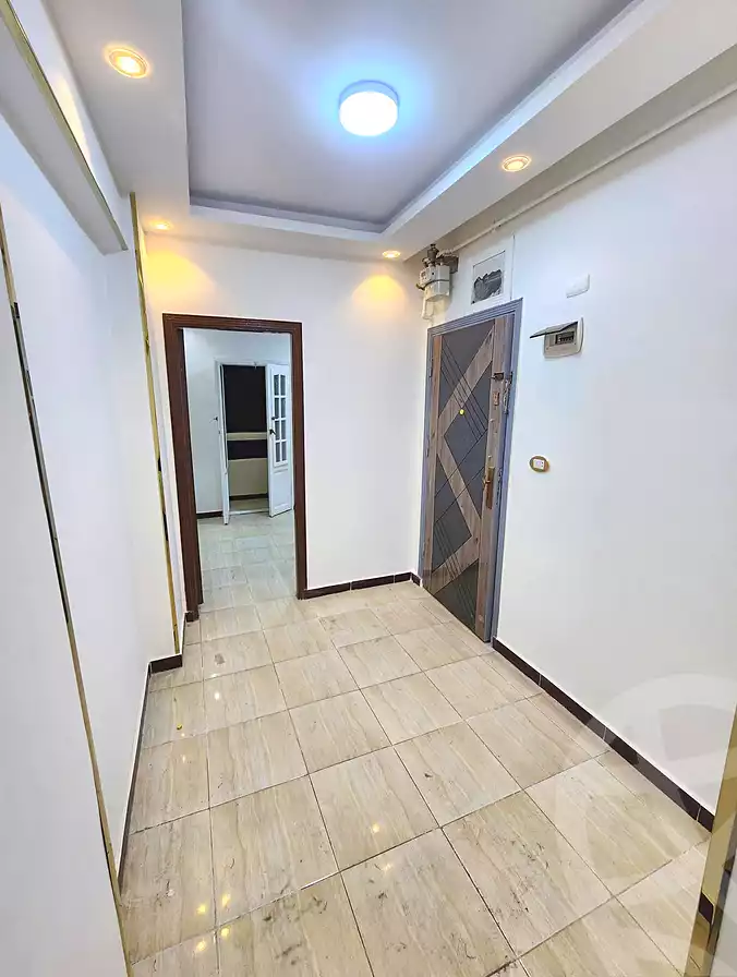 https://aqarmap.com.eg/ar/listing/7003214-for-sale-alexandria-lsywf-el-falki