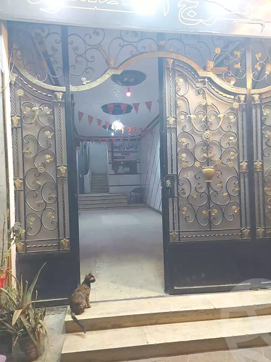 https://aqarmap.com.eg/ar/listing/7003273-for-sale-cairo-el-zaytun-hlmy-lzytwn-ibn-el-hakam-sq