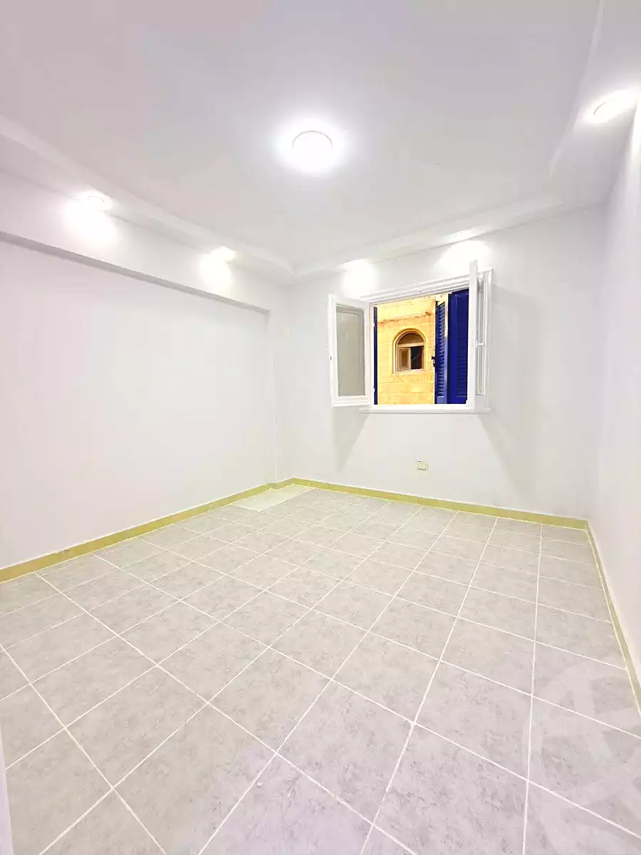 https://aqarmap.com.eg/ar/listing/7003423-for-sale-alexandria-al-agamy-shataa-el-nakheel